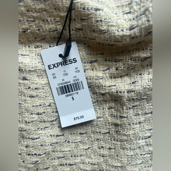 NWT Express skirt. Size small - Picture 4 of 9